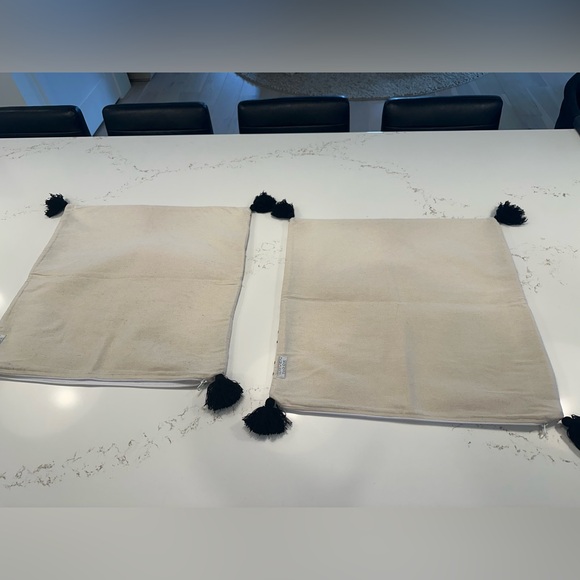 24 x 24 Pillow Covers - Picture 3 of 6